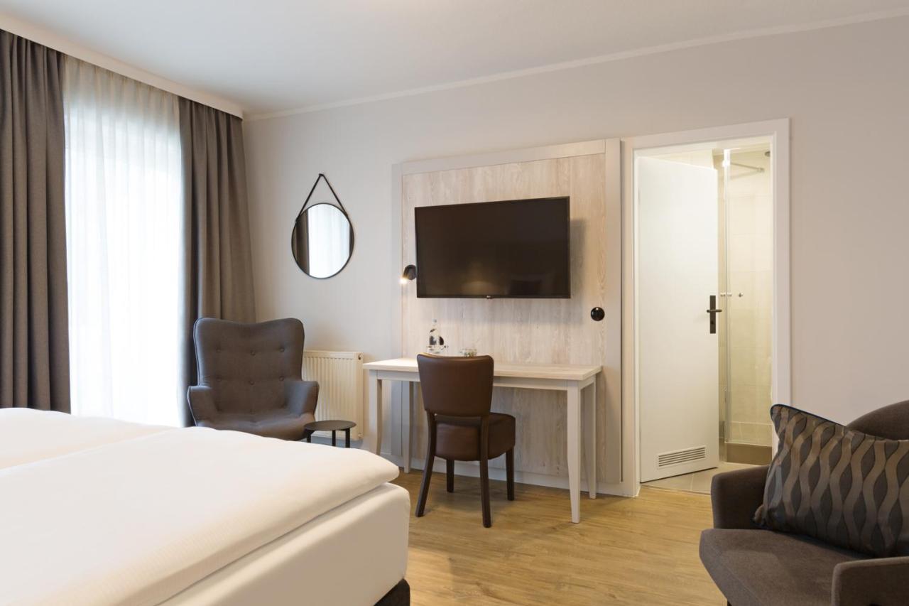 Koopmanns Hotel Und Laedchen Goehren  Buitenkant foto