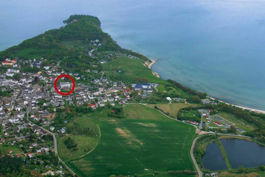 Koopmanns Hotel Und Laedchen Goehren  Buitenkant foto